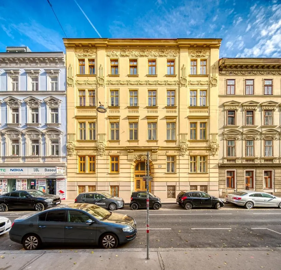 Three Bedroom, Ideal For Big Groups, 14 Vienne Appartement